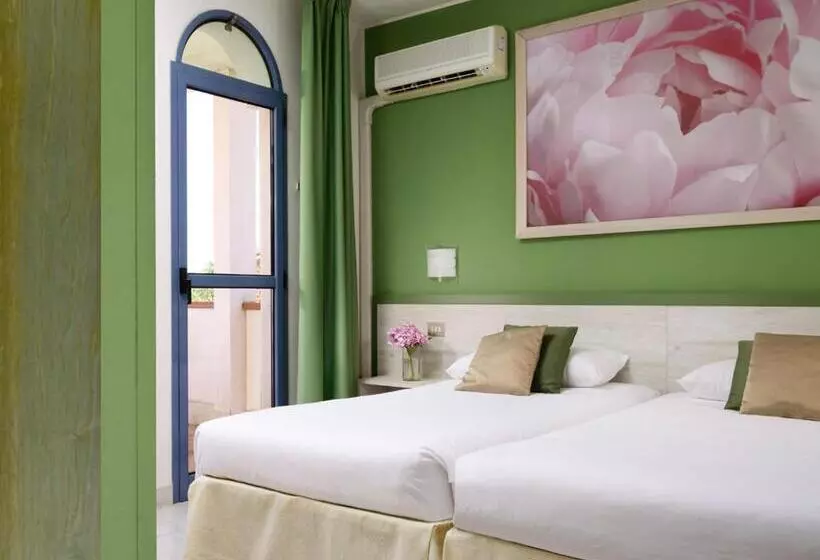 Отель Garden Toscana Resort