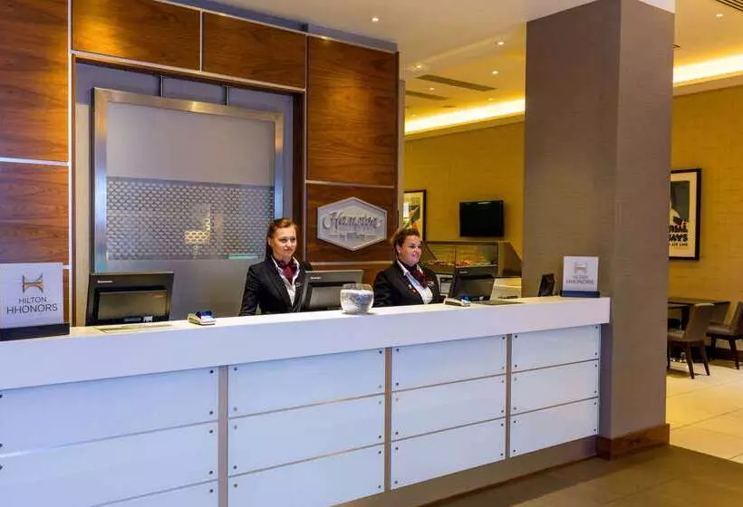 Hotel Hampton By Hilton London Croydon