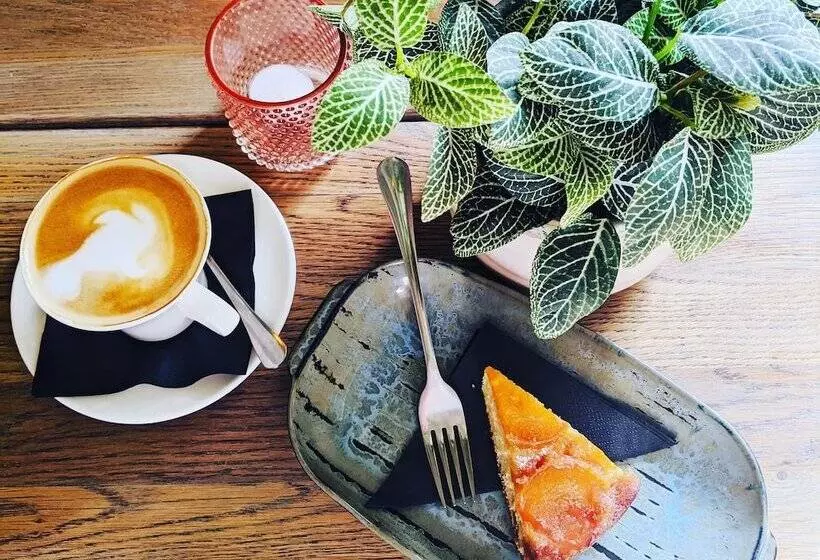 Hotel Harpur's of Melbourne