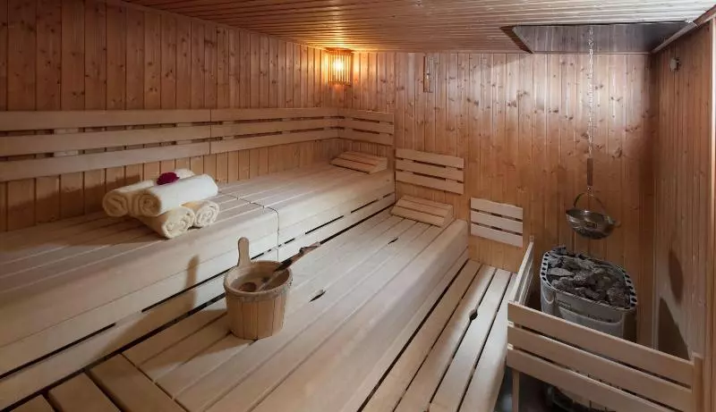 ホテル Höhlenstein