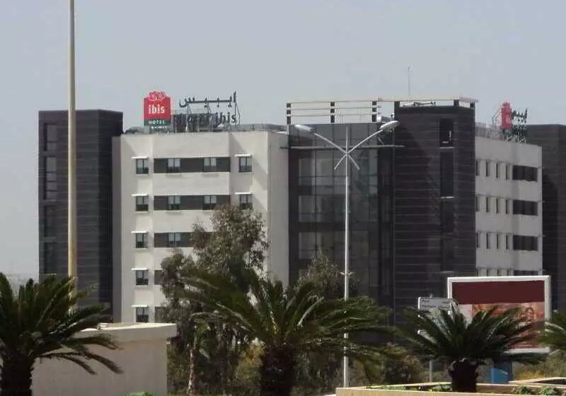 هتل Ibis Oran Les Falaises
