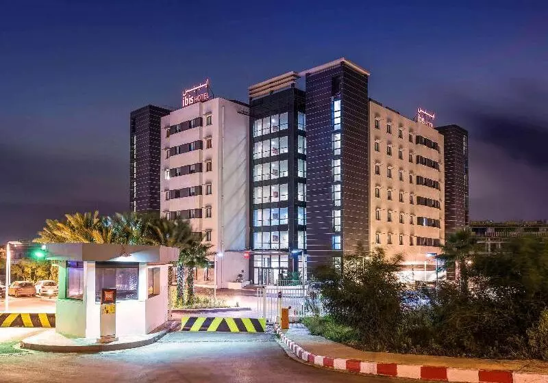 هتل Ibis Oran Les Falaises
