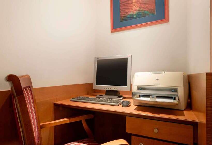 酒店 Ramada Prague City Centre