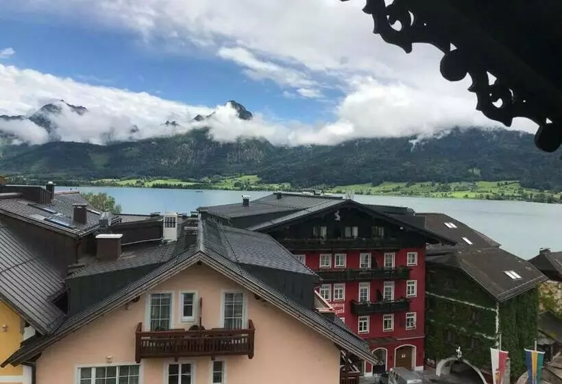 酒店 Schwarzes Rössl