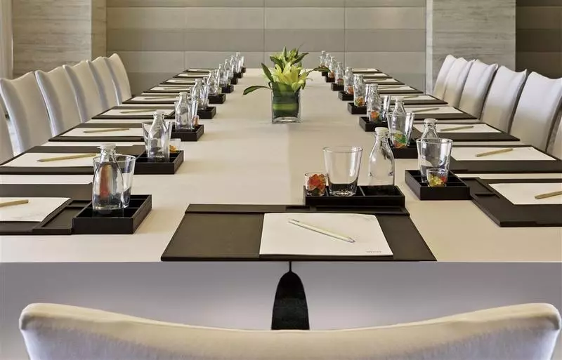 Отель The Westin Gurgaon, New Delhi