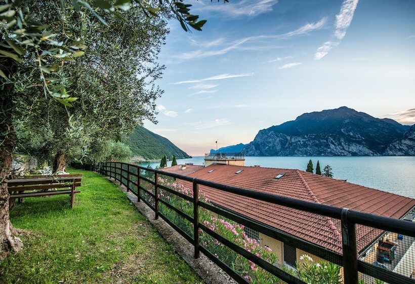 酒店 Torbole Apart