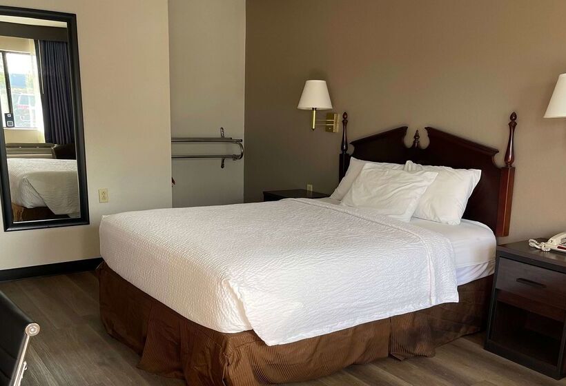 ホテル Travelodge By Wyndham Tucson Az