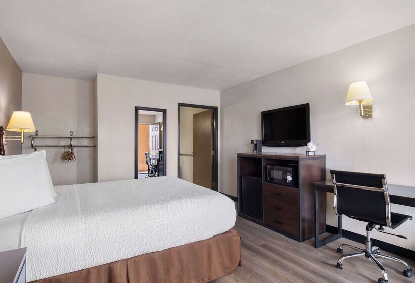 ホテル Travelodge By Wyndham Tucson Az