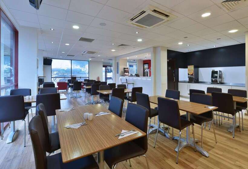 فندق Travelodge Paignton Seafront