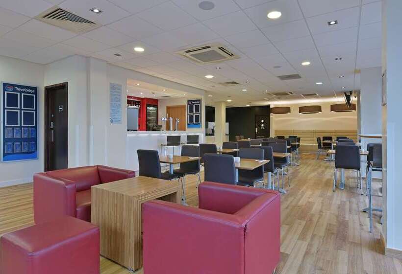 فندق Travelodge Paignton Seafront