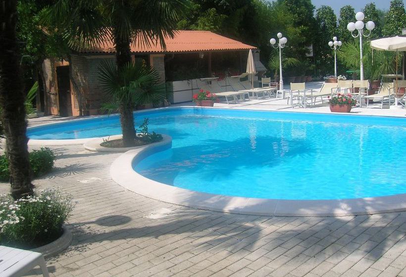 호텔 Ville Panazza