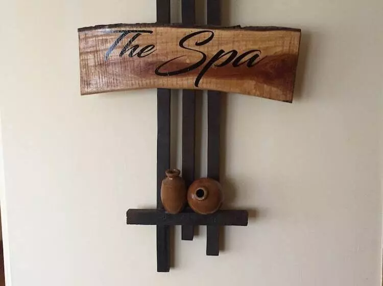 ホテル Vivanta Vadodara