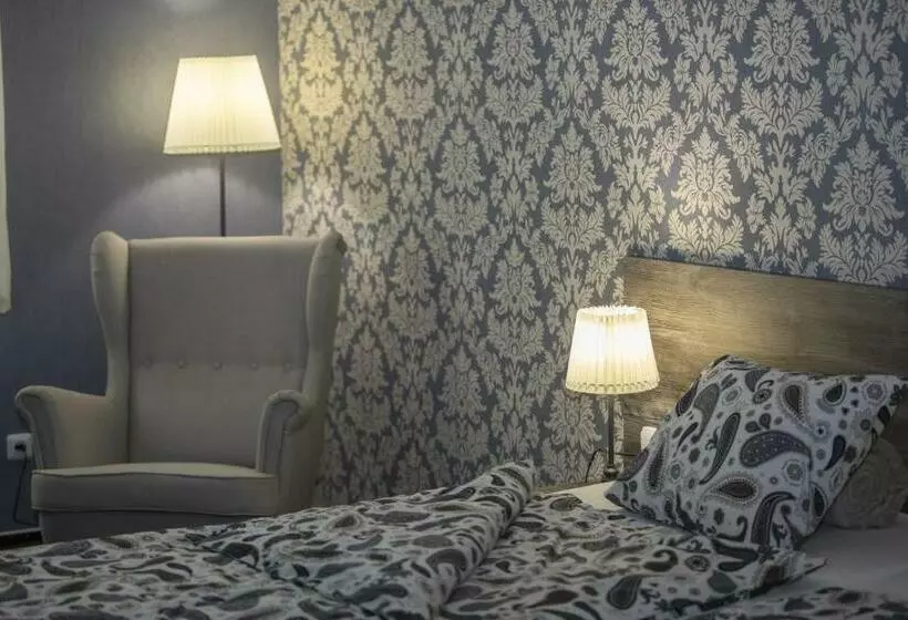 Retkeilymaja Restaurace Stará Lípa