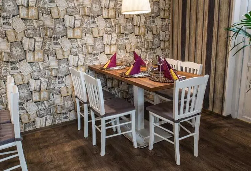 Retkeilymaja Restaurace Stará Lípa