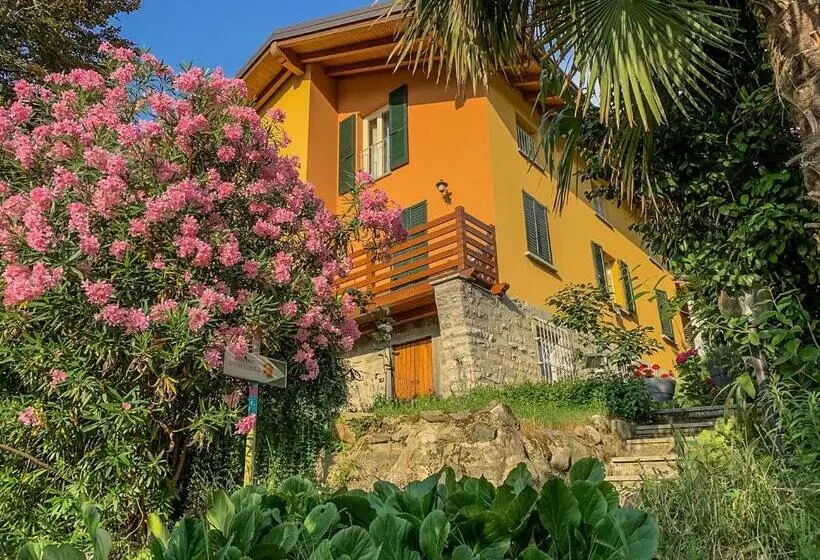 تختخواب و صبحانه A Casa Di Maria