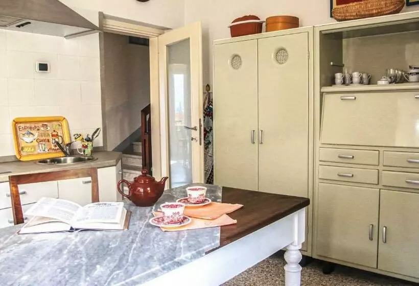 تختخواب و صبحانه A Casa Di Maria