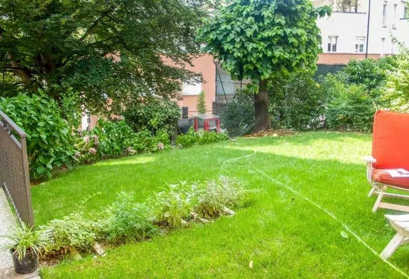 تختخواب و صبحانه A Casa Di Maria