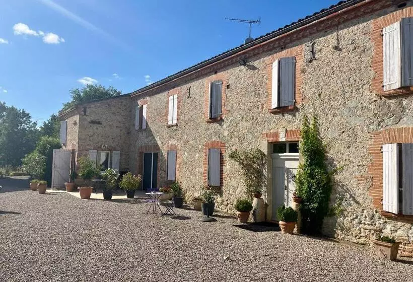 Aamiaismajoitus (B&B) Le Mas De Marie