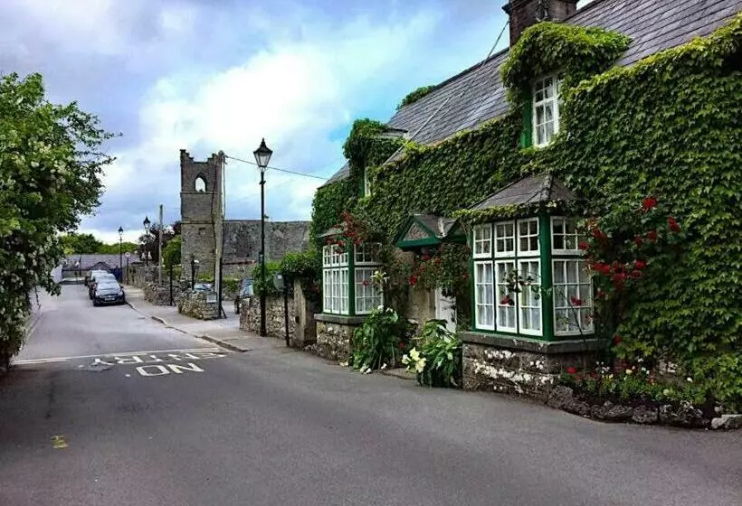 Aamiaismajoitus (B&B) Nymphsfield House