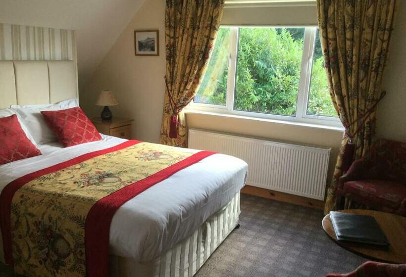 مبيت وإفطار Nymphsfield House