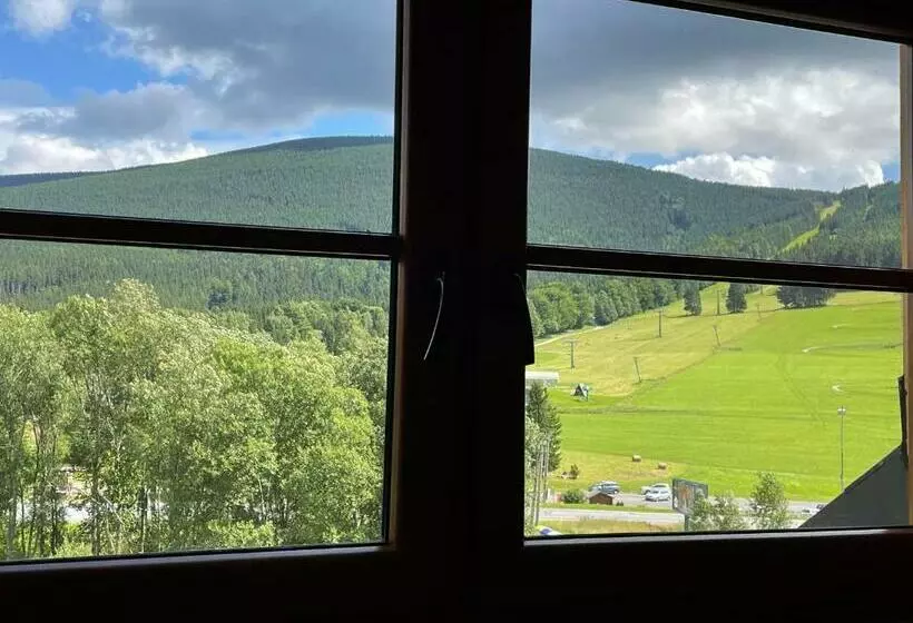 Hotelli Chata Ramzovské Sedlo