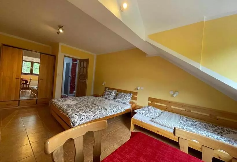 Hotelli Chata Ramzovské Sedlo