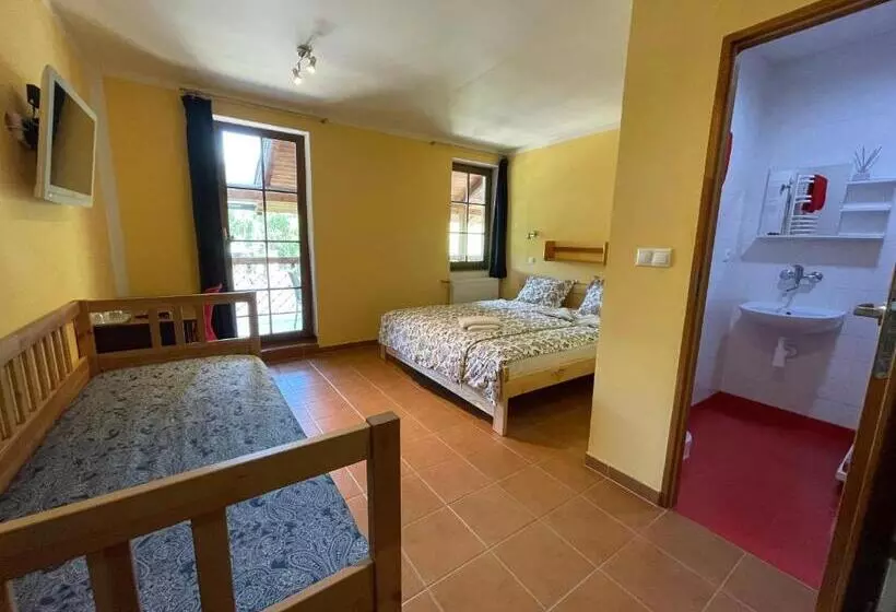 Hotelli Chata Ramzovské Sedlo