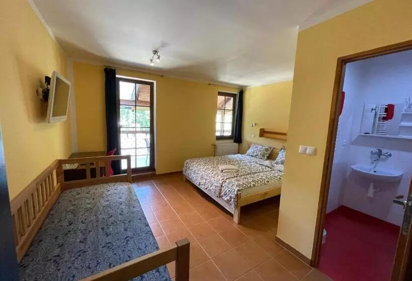 Hotelli Chata Ramzovské Sedlo