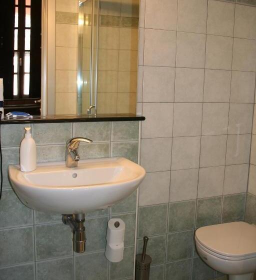 پانسیون Archi E Colonne