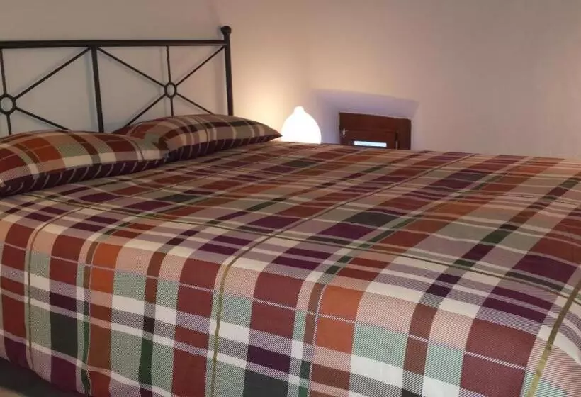 Majatalo Archi E Colonne