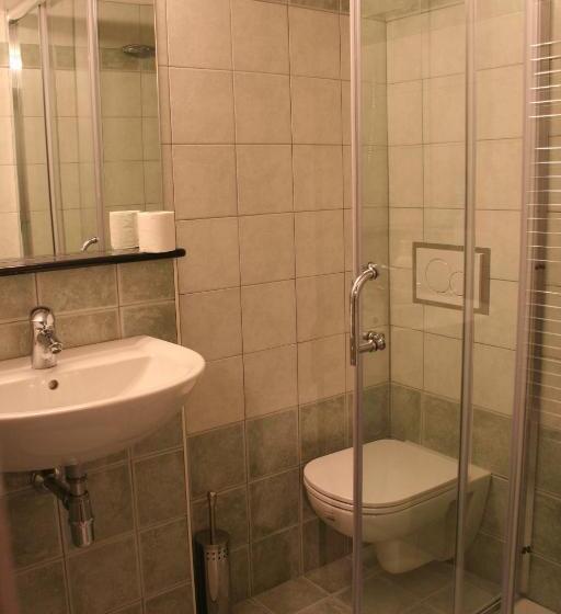 پانسیون Archi E Colonne