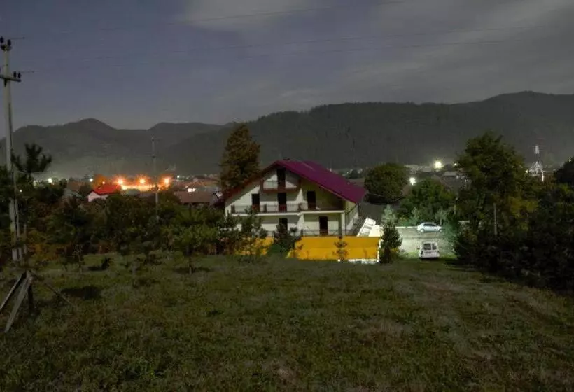 Majatalo Grandemi Belvedere Bucovina