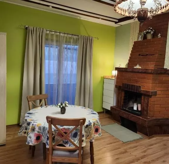 پانسیون Renau