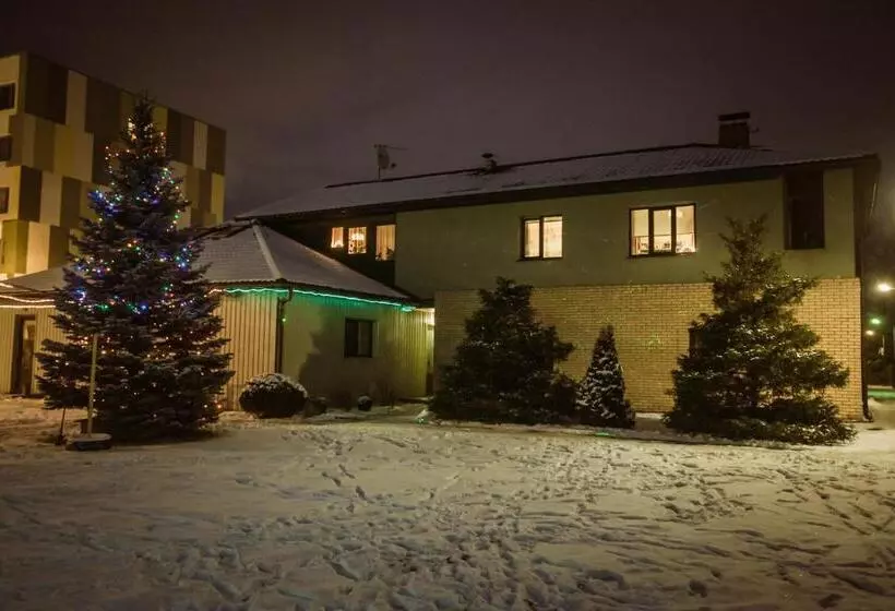 پانسیون Renau