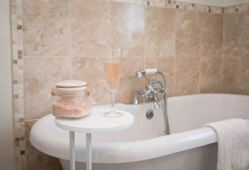 The Cottage Tea Room B&b