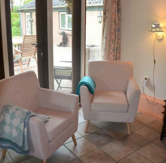 צימר Bed&breakfast  T Eikeltje