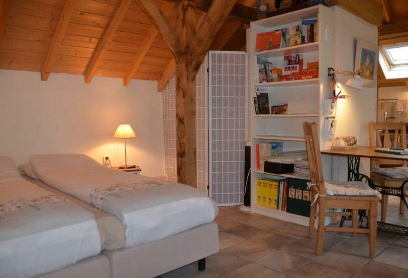 צימר Bed&breakfast  T Eikeltje