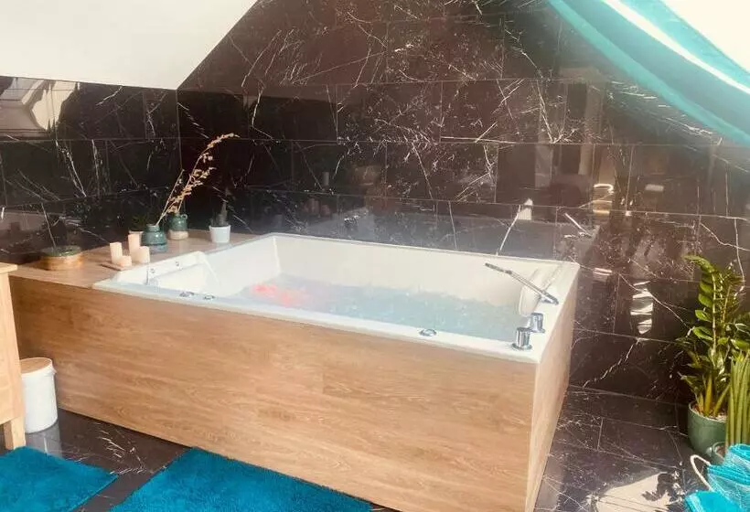 Aamiaismajoitus (B&B) Ferme Les Flaquettes