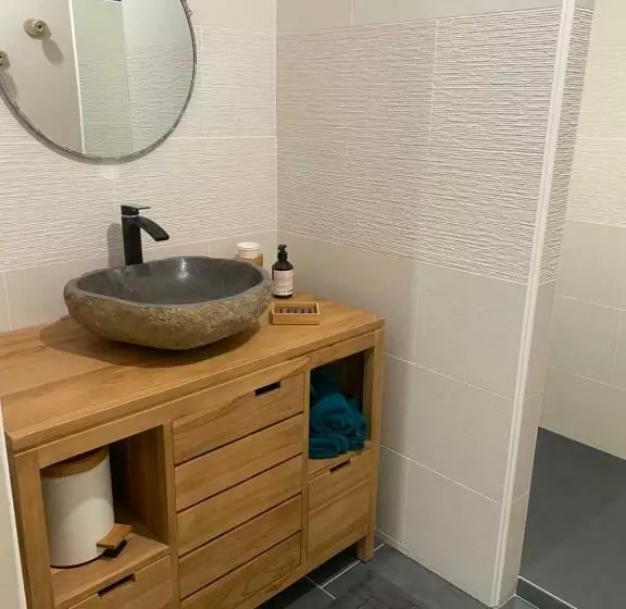 Aamiaismajoitus (B&B) Ferme Les Flaquettes