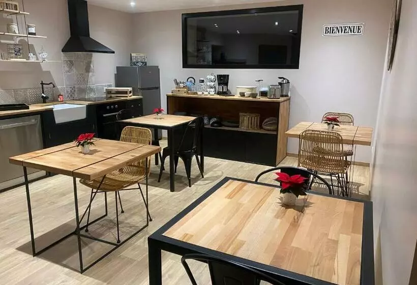 Aamiaismajoitus (B&B) Ferme Les Flaquettes