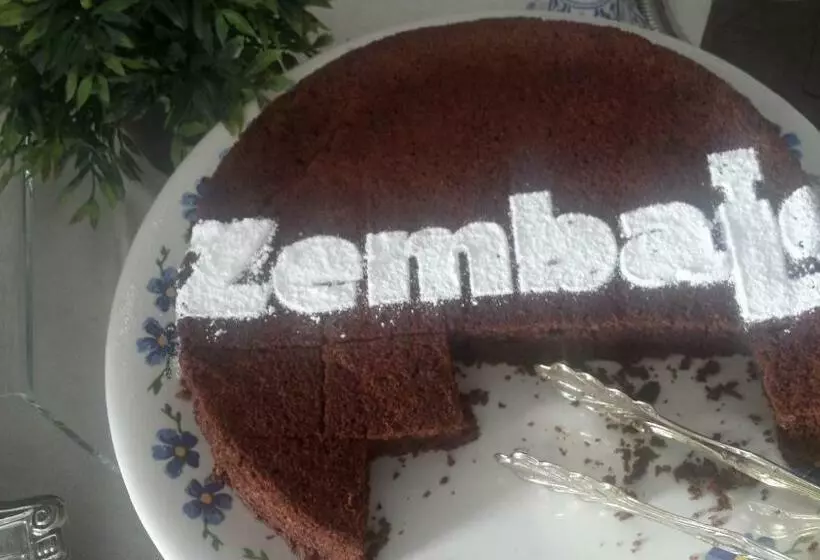 Aamiaismajoitus (B&B) Zembalo