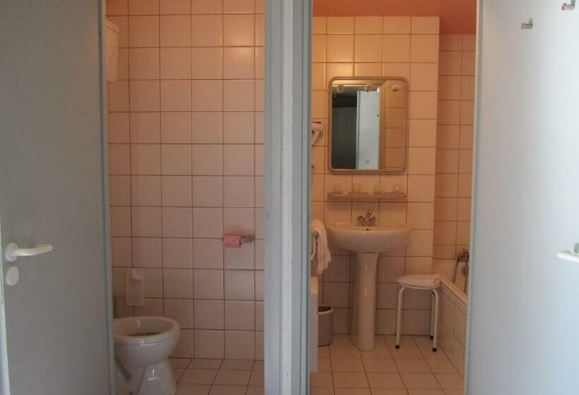 فندق Auberge De L Arzon