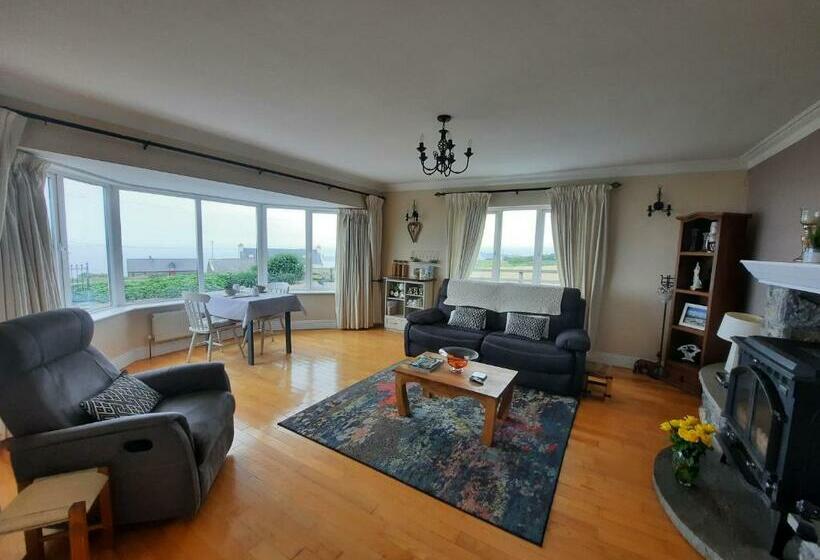 Island View Bed And Breakfast