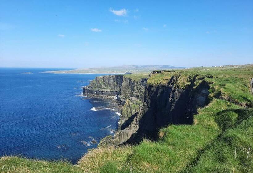 Island View Bed And Breakfast