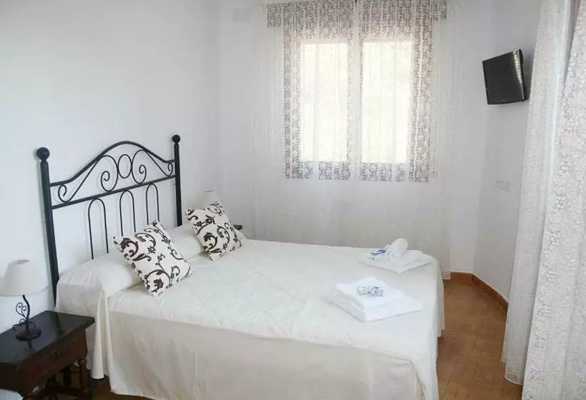Pensión Algarrobeña