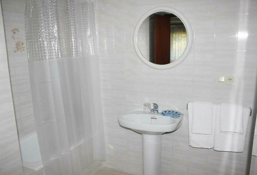 Pensión Algarrobeña