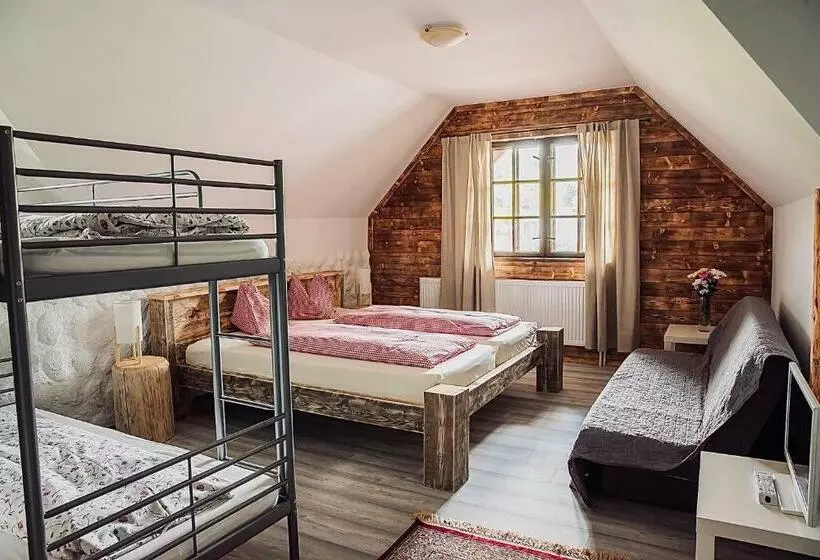 Majatalo Gazdovský Dvor B&b S Mini Wellness