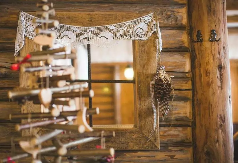 Majatalo Gazdovský Dvor B&b S Mini Wellness