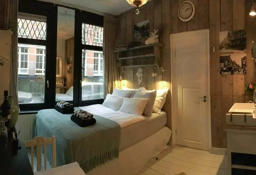 پانسیون Guesthouseamsterdam