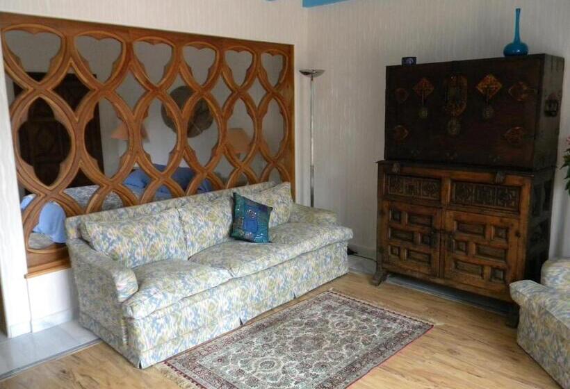 펜션 Les Arbousiers